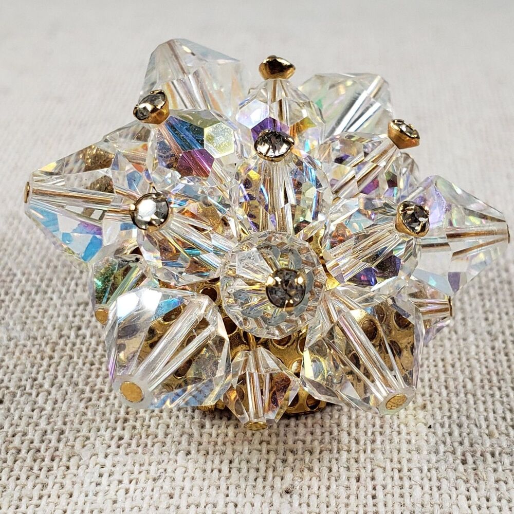 Vintage 1950's Unbranded Crystal AB Crystal Iridescent Cluster Gold Tone Brooch